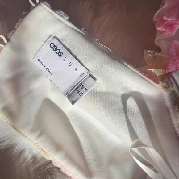 Floral Long Sleeve Crop Top with Puff Sleeves - Picture 2 of 5